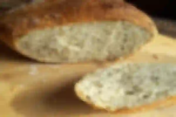 Chleb pszenny na drożdżach z siemieniem lnianym